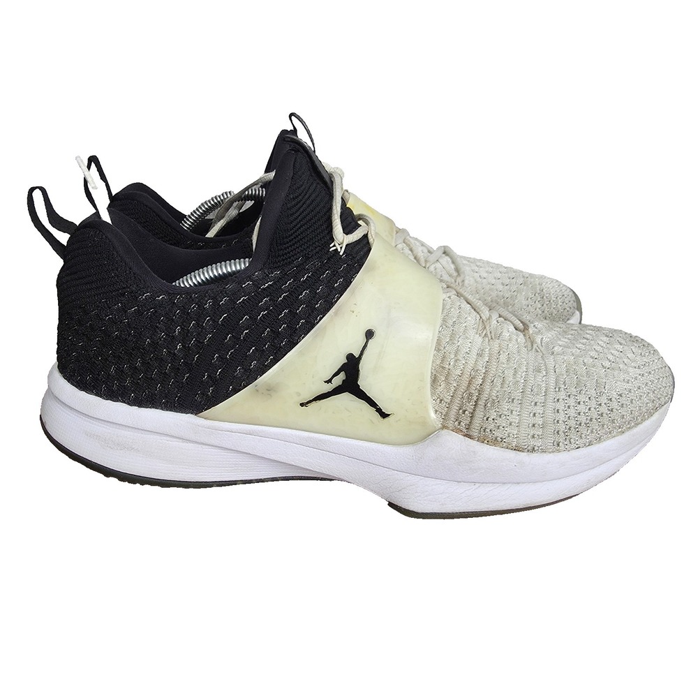 Jordan Trainer 2 Flyknit Sneakers Mens 13 Black White Casual Trainers 921210-110